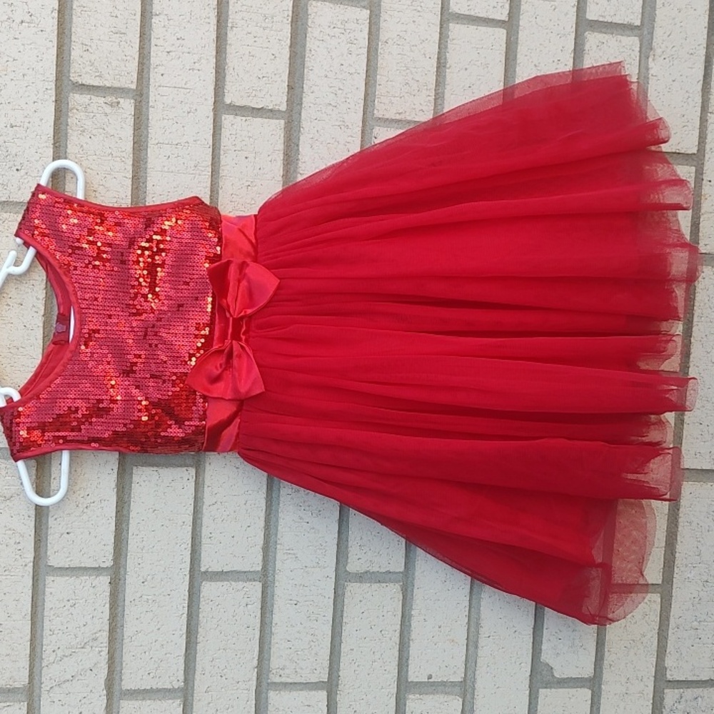Red dress/Popatu - Picture 4 of 12